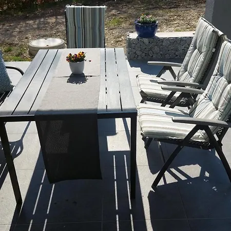 Claudia Mit Terrasse Апартаменты