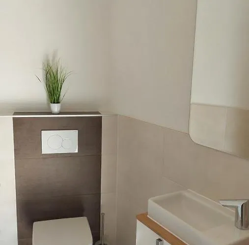 شقة Claudia Mit Terrasse نسدورف ام اترسي