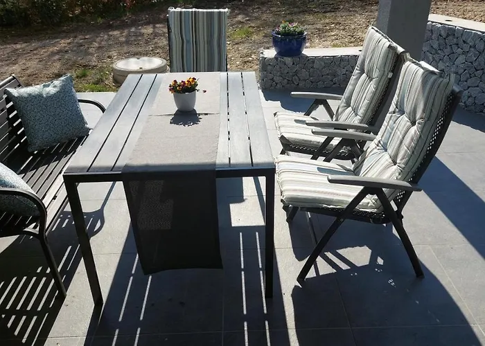 Claudia Mit Terrasse شقة